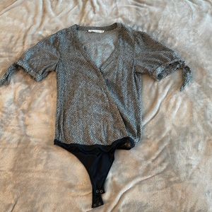 Abercrombie & Fitch puff sleeve blouse body suit